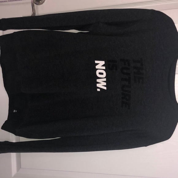 “The Future is Now” Crew Neck - MetoWe - Picture 1 of 4